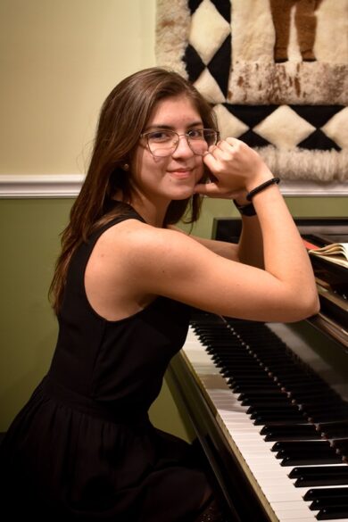 Linda Dillon Garcia, beginning piano